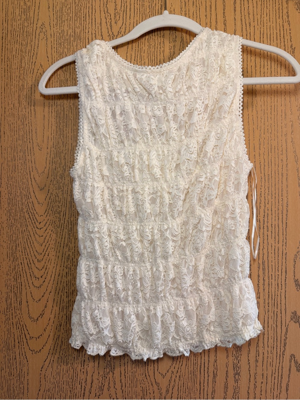 Women’s Cream Lace Ruffle Tank Top